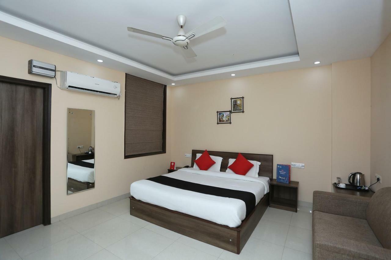 Bilberry Hotel Rewari Exterior photo